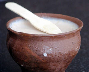Misti Doi Pot