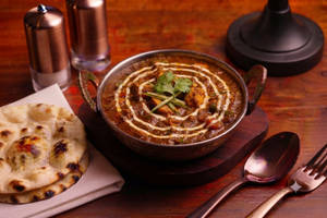Butter Chicken + 2 Tandoor Roti