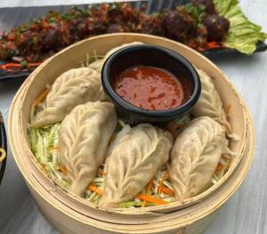 Butter Steam Momos (10 Pcs)