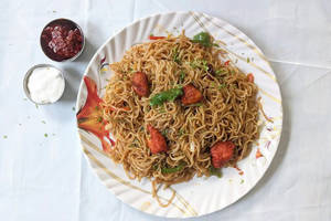 Hong Kong Style Chicken Noodles