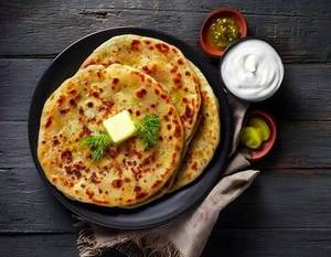Aloo Paratha (2Pcs)