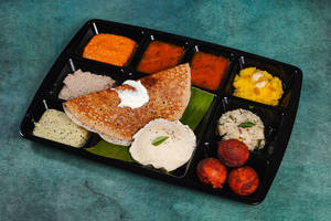 Mini Tiffin 4 (1 Ghee Pudi Thatte Idli + 3 Ghee Pudi Paddu + 80 Gm Sheera + 80 Gm  Upma)