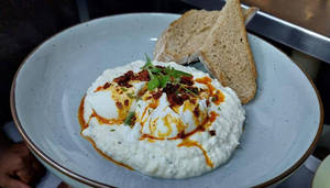 Turkish Egg In Garlicky Yogurt Sauce