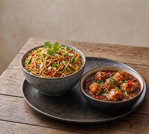 Veg Hakka Noodles & Chilli Chicken Gravy 