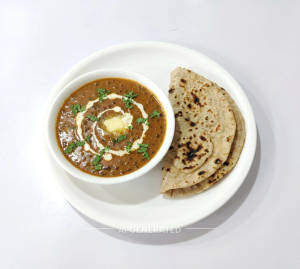 Dal Makhani + Tandoori Roti (2 Pieces)