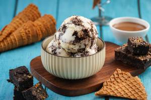Almond Brownie Fudge Zero Added Sugar Ice Cream