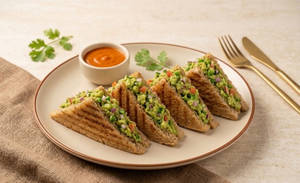 Guacamole Veggie Sandwich