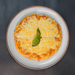 Mini Margherita Pizza