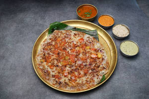 Benne Onion Tomato Uttapam
