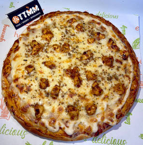 Chicken Cheese Pizza