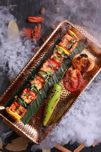 Paratdaar Paneer Tikka (no Onion No Garlic)