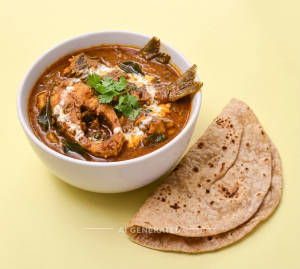 Fish Curry (Kante Wali) + Plain Chapati (2 pieces)
