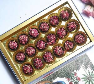 Kaju Rose Laddu