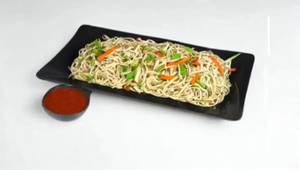 Veg Hakka Noodles