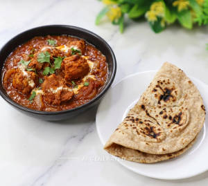 Chicken Masala + Tandoori Roti Plain (1 piece)