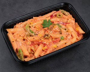 Veg Pink Sauce Pasta