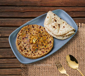 Gobi Prantha + Plain Roti (2 pieces)