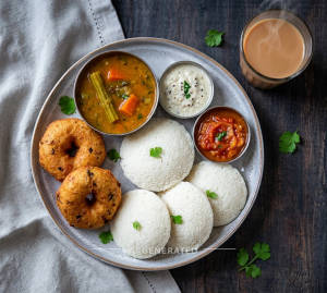 Idli Sambar + Tea