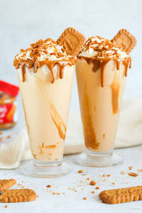 Lotus Caramel Spl Milk Shake