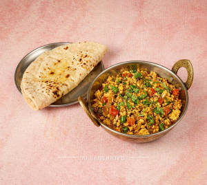 Egg Bhurji Curry + Tawa Roti (1 piece)