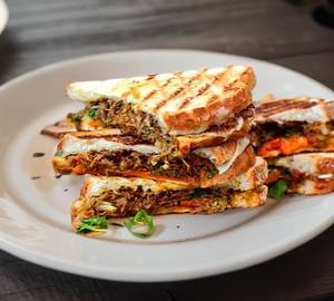 Aloo Masala Sandwich