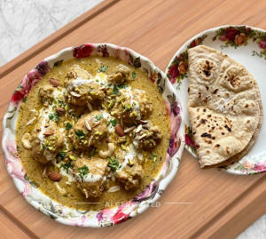 Chicken maharani + Chapati (1 piece)