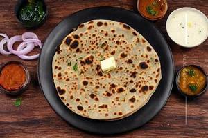 Aloo Pyaaz Tandoori Paratha