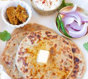 Aloo paratha combo