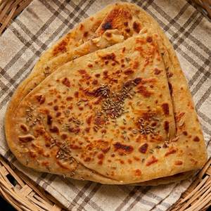 Tawa Ajwain Paratha Plain