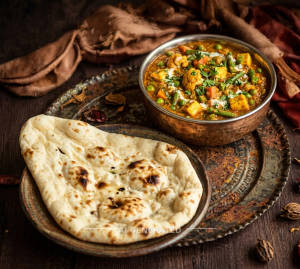 Mix Veg + Palin Naan (1 piece)