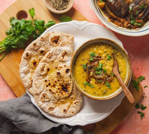 Plain Dal + Tandoori Roti Plain (2 Pieces)