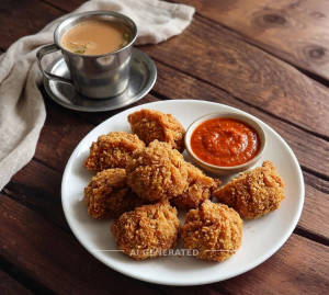 Veg Kurkure Momos + 250ml coca cola