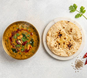 Dal Tadka + Tawa Roti (1 Piece)