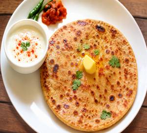 2 Aaloo Pyaj Paratha With Dahi