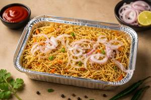 Plain Veg Chowmein (Per Plate)