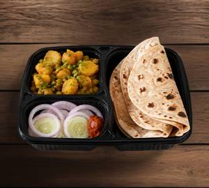 Aalu matar with 4 tawa Roti