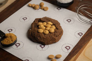 Caramelised White Chocolate Cookie
