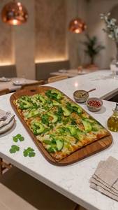 Green Platter Pizza