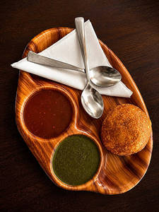 Mogar Kachori