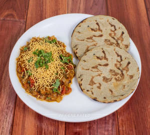 Sev Tameta + Swami Roti (2 pieces)