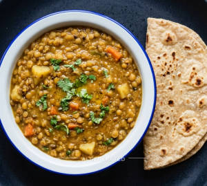 Dal Handi + Roti (1 Piece)