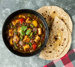 Paneer Chilli Gravy + Tawa Roti (2 Pieces)