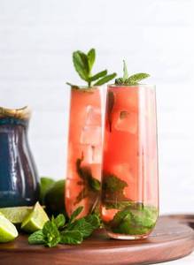 Green apple mojito
