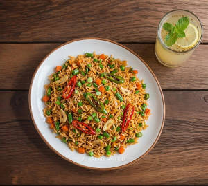 Veg Chilli Garlic Fried Rice + Masala Lemonade
