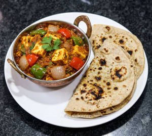 Paneer Kadai + Tandoori Roti [2 Pc]