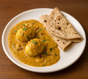 Double Egg Mughlai + Roti (2 Pieces)