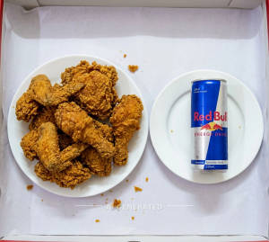 Chicken fried & crispy ; + Red bull
