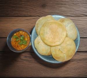 Kachori Sabji
