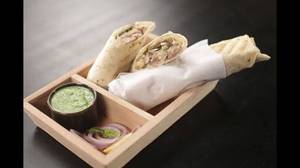 Malai Tikka Egg Roll
