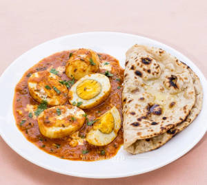 Egg Makanwala + Roti (1 piece)